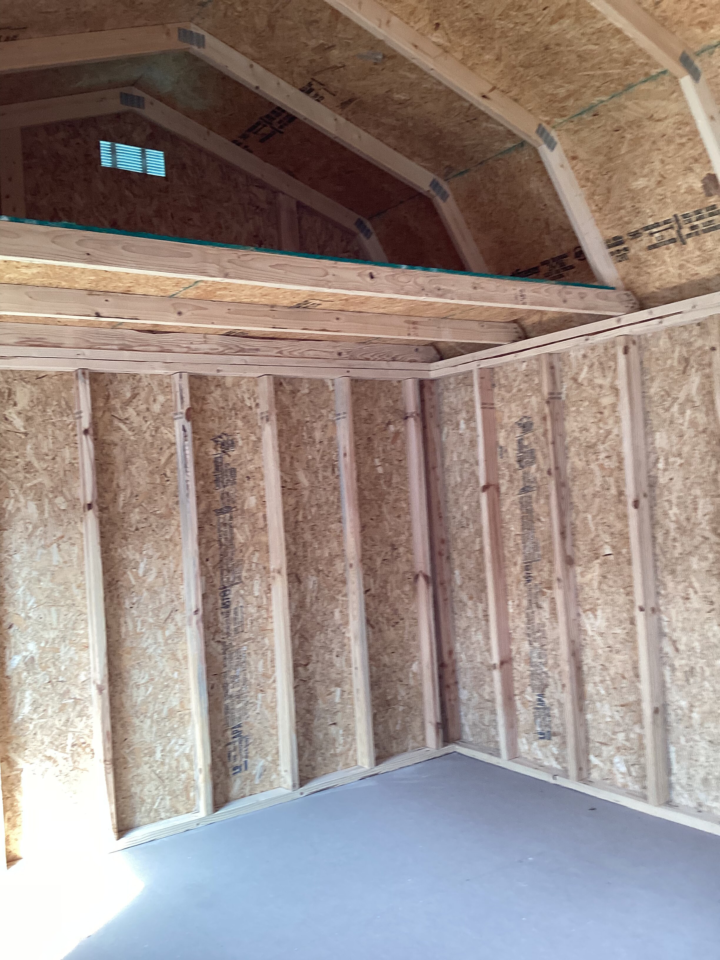Lofted Barn - 10x20